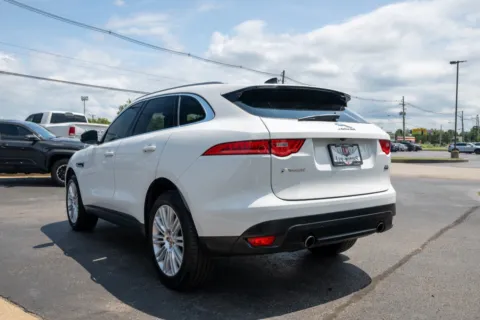 More photos of 2020 Jaguar F-PACE 30t Portfolio at Lux Motors, IN