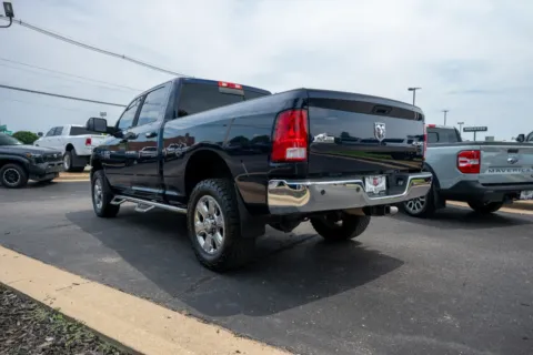 More photos of 2015 Ram 2500 Big Horn at Lux Motors, IN