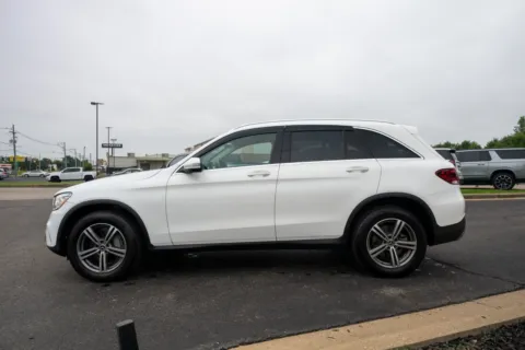 More photos of 2020 Mercedes-Benz GLC 300 at Lux Motors, IN