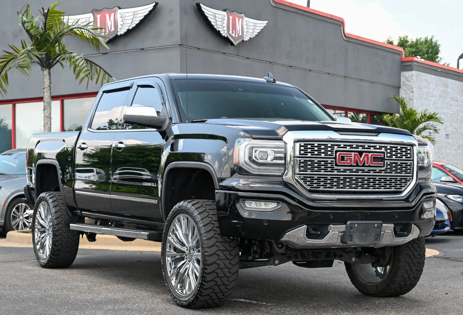 Black 2018 GMC Sierra 1500 Denali for sale in Evansville, IN