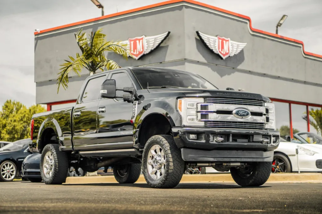 Used 2018 Ford Super Duty F-250 SRW Limited FX4 for sale in