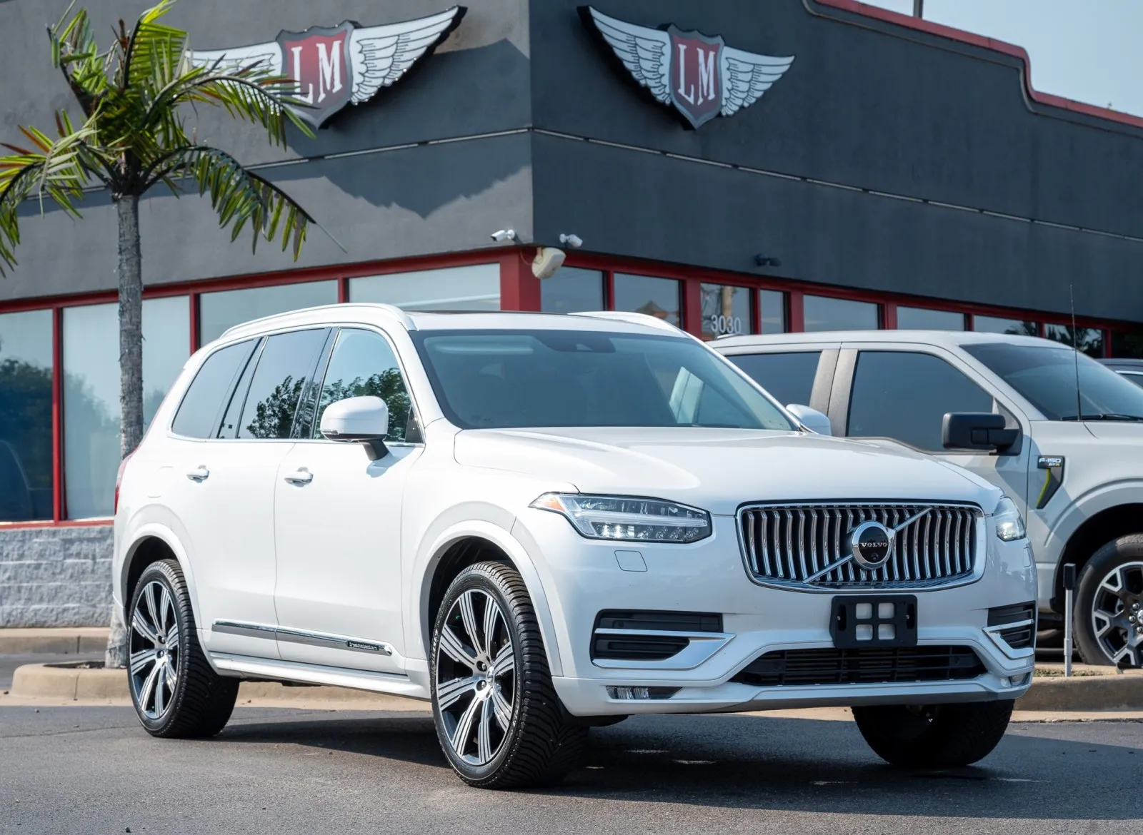 White 2020 Volvo XC90 Inscription for sale in Evansville, IN