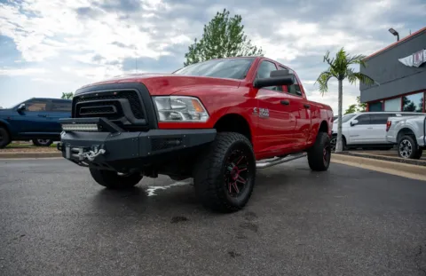 More photos of 2016 Ram 2500 Tradesman at Lux Motors, IN