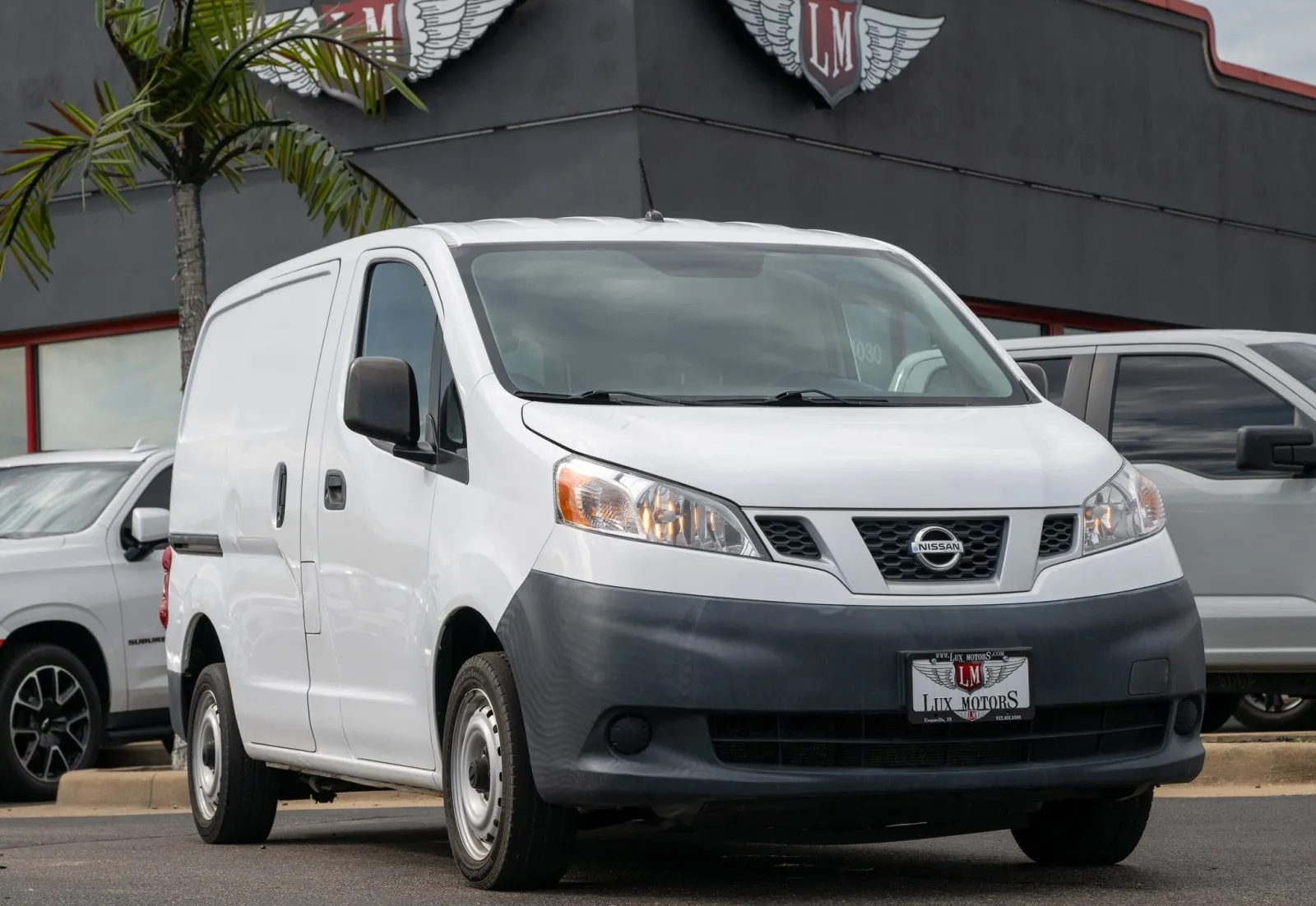 White 2018 Nissan NV200 Compact Cargo S for sale in Evansville, IN