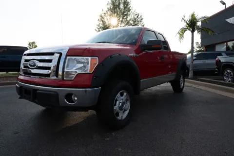 More photos of 2009 Ford F-150 XLT at Lux Motors, IN
