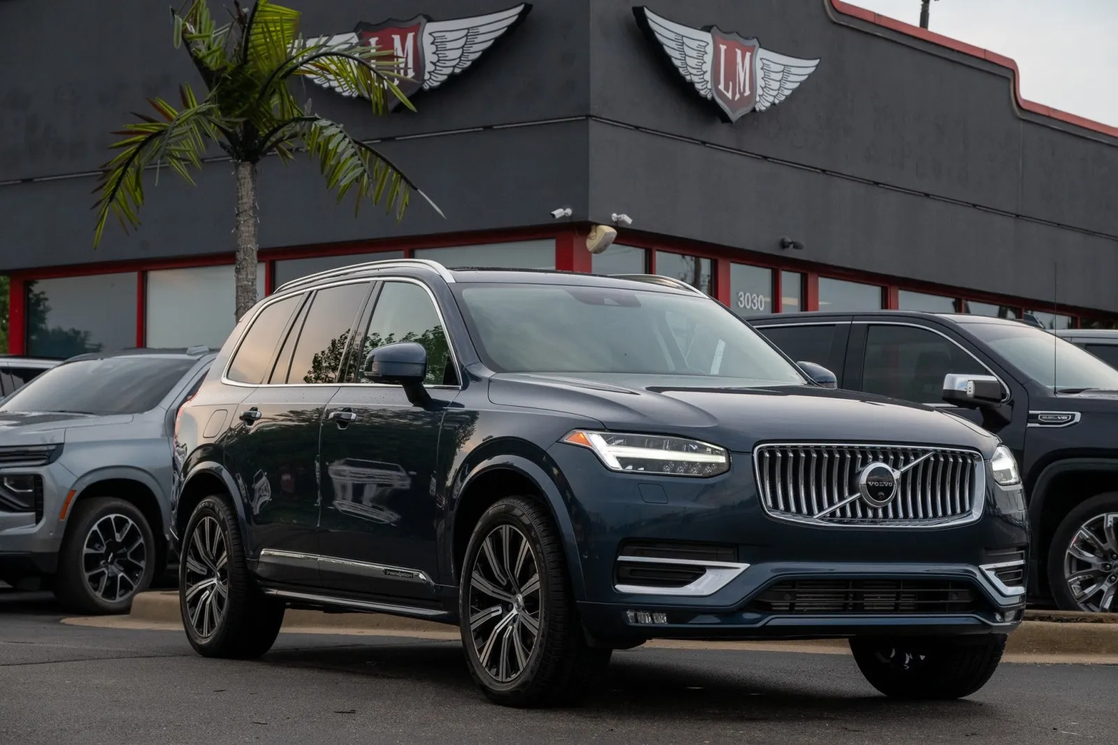 Blue 2020 Volvo XC90 Inscription for sale in Evansville, IN