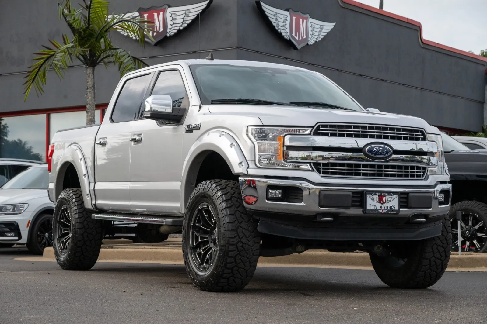 Silver 2019 Ford F-150 LARIAT for sale in Evansville, IN
