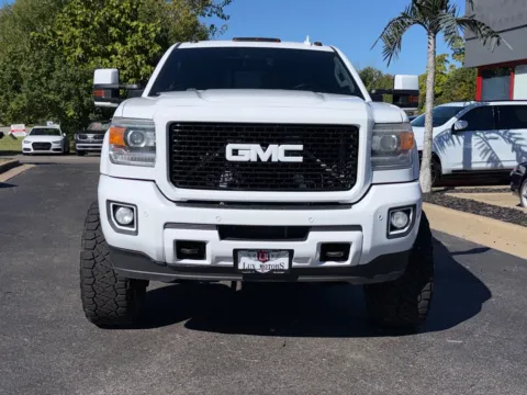 Photos of 2016 GMC Sierra 2500 HD Denali for sale in Evansville, IN at Lux Motors