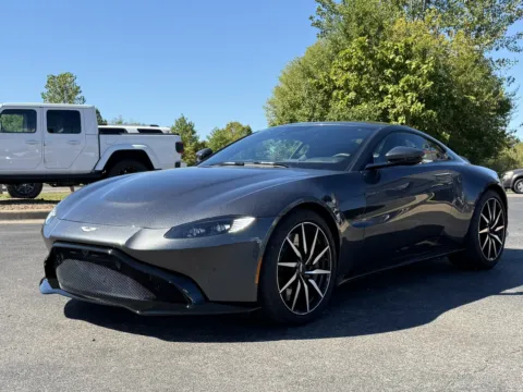 More photos of 2020 Aston Martin Vantage at Lux Motors, IN