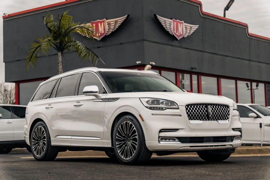 Used 2021 Lincoln Aviator Black Label for sale in Evansville, IN