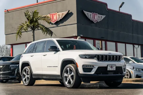 Used 2014 Jeep Grand Cherokee SRT8 for sale in Evansville