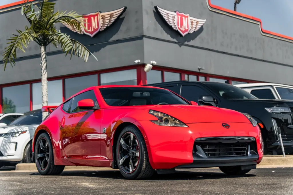 Used 2009 Nissan 370Z Touring for sale in Evansville, IN at Lux
