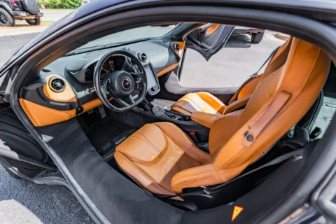 Photos of 2018 McLaren 570GT for sale in Evansville, IN at Lux Motors