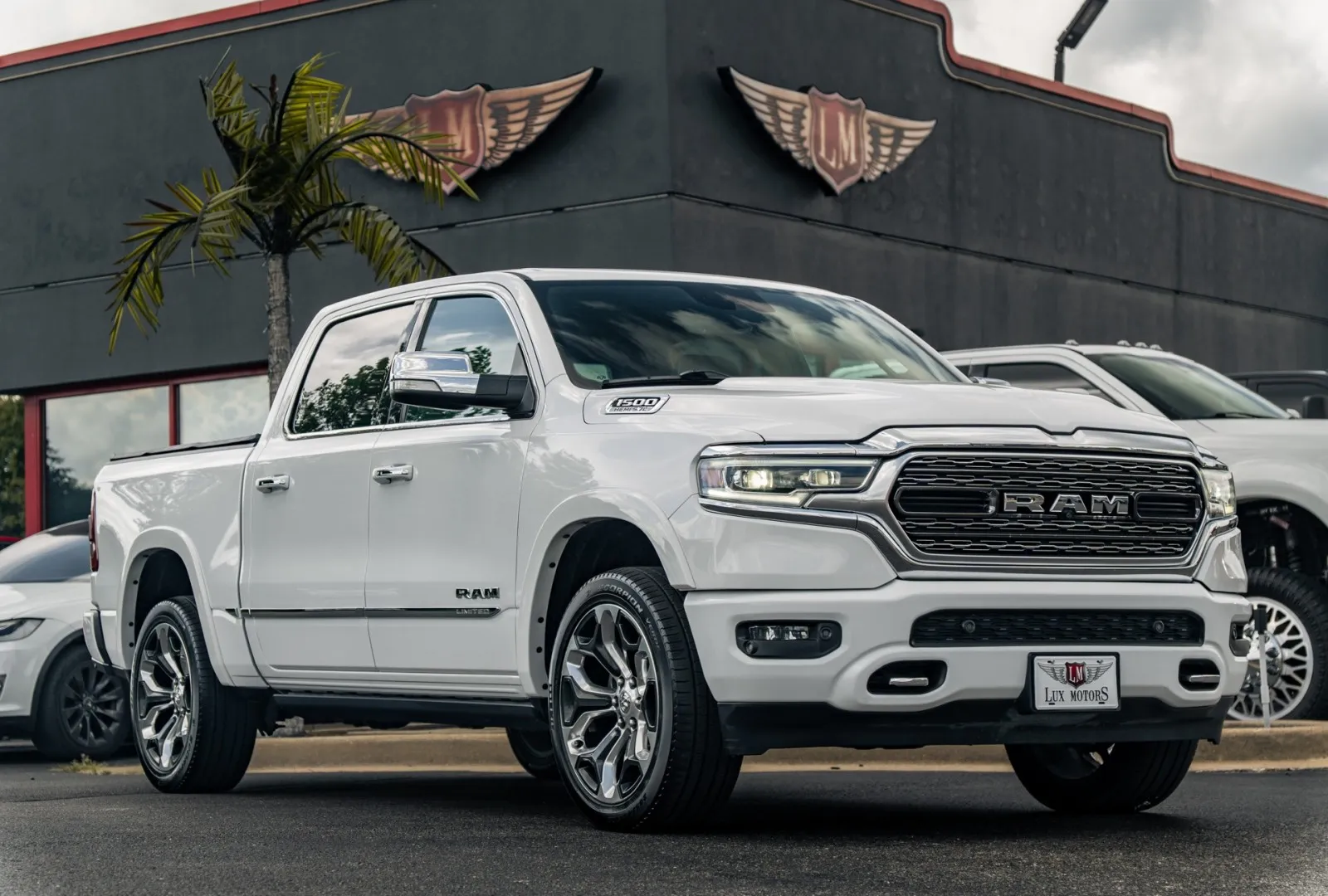 White 2020 Ram 1500 Limited for sale in Evansville, IN