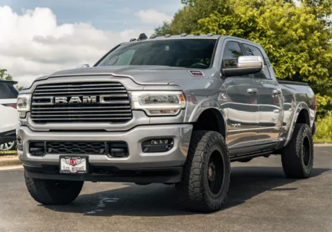 More photos of 2020 Ram 3500 Laramie at Lux Motors, IN