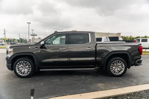 More photos of 2019 GMC Sierra 1500 Denali at Lux Motors, IN