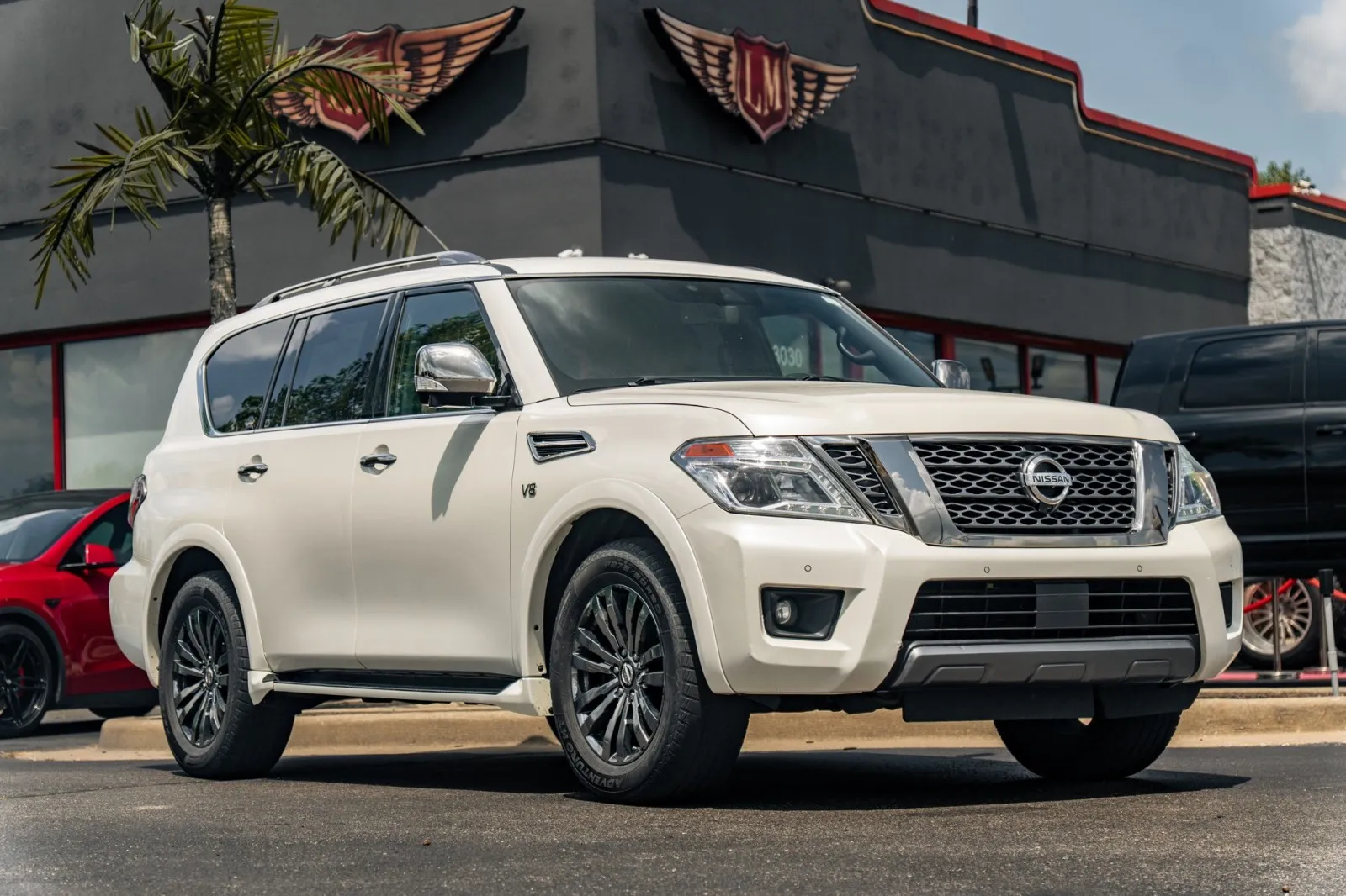White 2019 Nissan Armada Platinum for sale in Evansville, IN