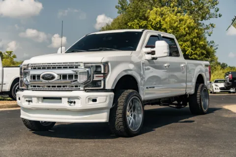 Another view of 2022 Ford Super Duty F-250 SRW LARIAT for sale in Evansville, IN at Lux Motors