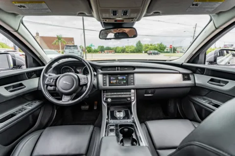 Photos of 2016 Jaguar XF 35t Premium for sale in Evansville, IN at Lux Motors