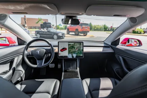 Photos of 2018 Tesla Model 3 Performance for sale in Evansville, IN at Lux Motors