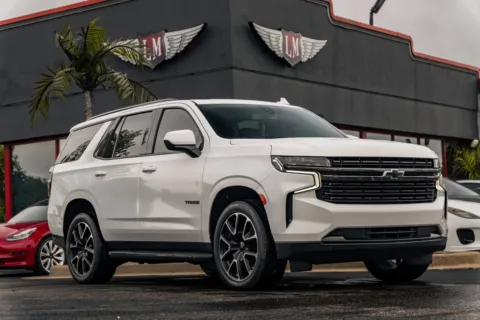 White 2021 Chevrolet Tahoe RST for sale in Evansville, IN