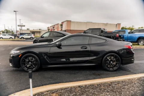 More photos of 2021 BMW 8 Series M850i xDrive at Lux Motors, IN