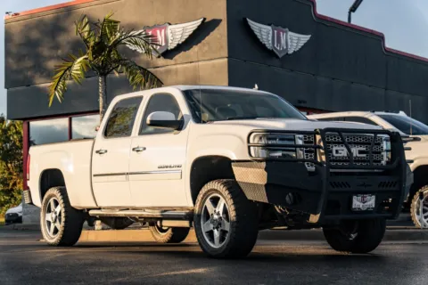 White 2013 GMC Sierra 2500HD Denali for sale in Evansville, IN