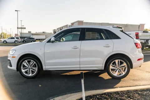 More photos of 2018 Audi Q3 Premium Plus at Lux Motors, IN