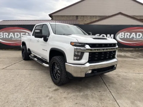White 2020 Chevrolet Silverado 2500HD LT for sale in Gallipolis, OH
