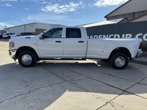 More photos of 2026 Ram 3500 Tradesman at Braden Chrysler Dodge Jeep Ram, OH