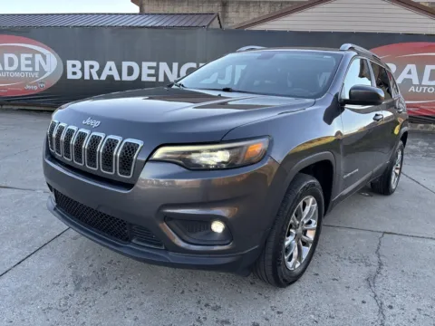 Another view of 2019 Jeep Cherokee Latitude Plus for sale in Gallipolis, OH at Braden Chrysler Dodge Jeep Ram