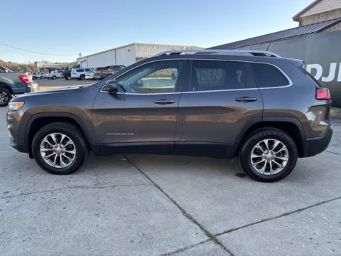 More photos of 2019 Jeep Cherokee Latitude Plus at Braden Chrysler Dodge Jeep Ram, OH