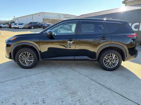 More photos of 2024 Nissan Rogue S at Braden Chrysler Dodge Jeep Ram, OH