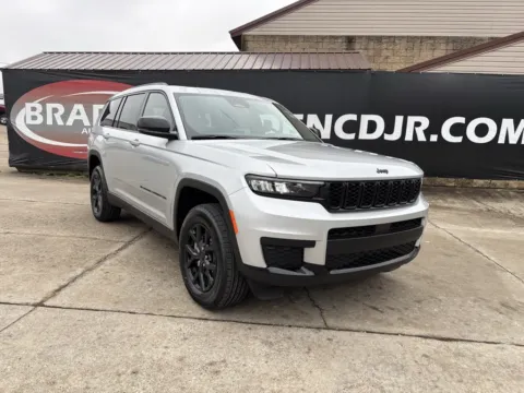 Silver 2025 Jeep Grand Cherokee L Altitude X for sale in Gallipolis, OH