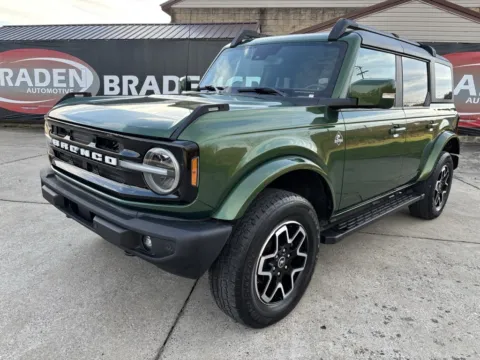 Another view of 2022 Ford Bronco Outer Banks for sale in Gallipolis, OH at Braden Chrysler Dodge Jeep Ram