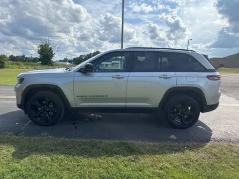More photos of 2024 Jeep Grand Cherokee Altitude X at Braden Chrysler Dodge Jeep Ram, OH