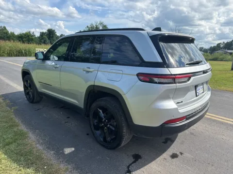 More photos of 2024 Jeep Grand Cherokee Altitude X at Braden Chrysler Dodge Jeep Ram, OH