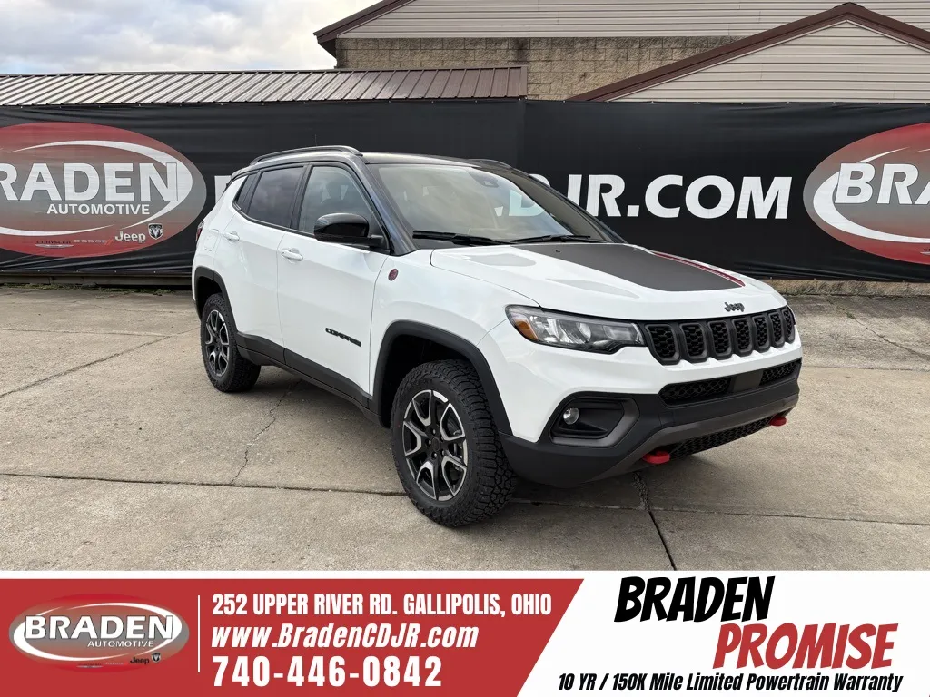 2026 Jeep Compass Trailhawk's photo
