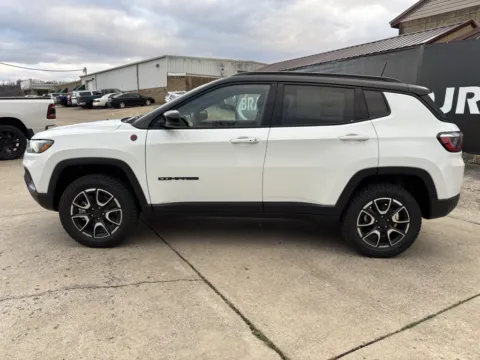 More photos of 2026 Jeep Compass Trailhawk at Braden Chrysler Dodge Jeep Ram, OH