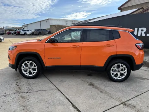 More photos of 2026 Jeep Compass Latitude at Braden Chrysler Dodge Jeep Ram, OH