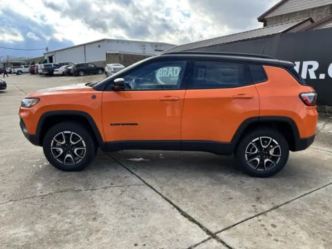 Photos of 2026 Jeep Compass Trailhawk for sale in Gallipolis, OH at Braden Chrysler Dodge Jeep Ram