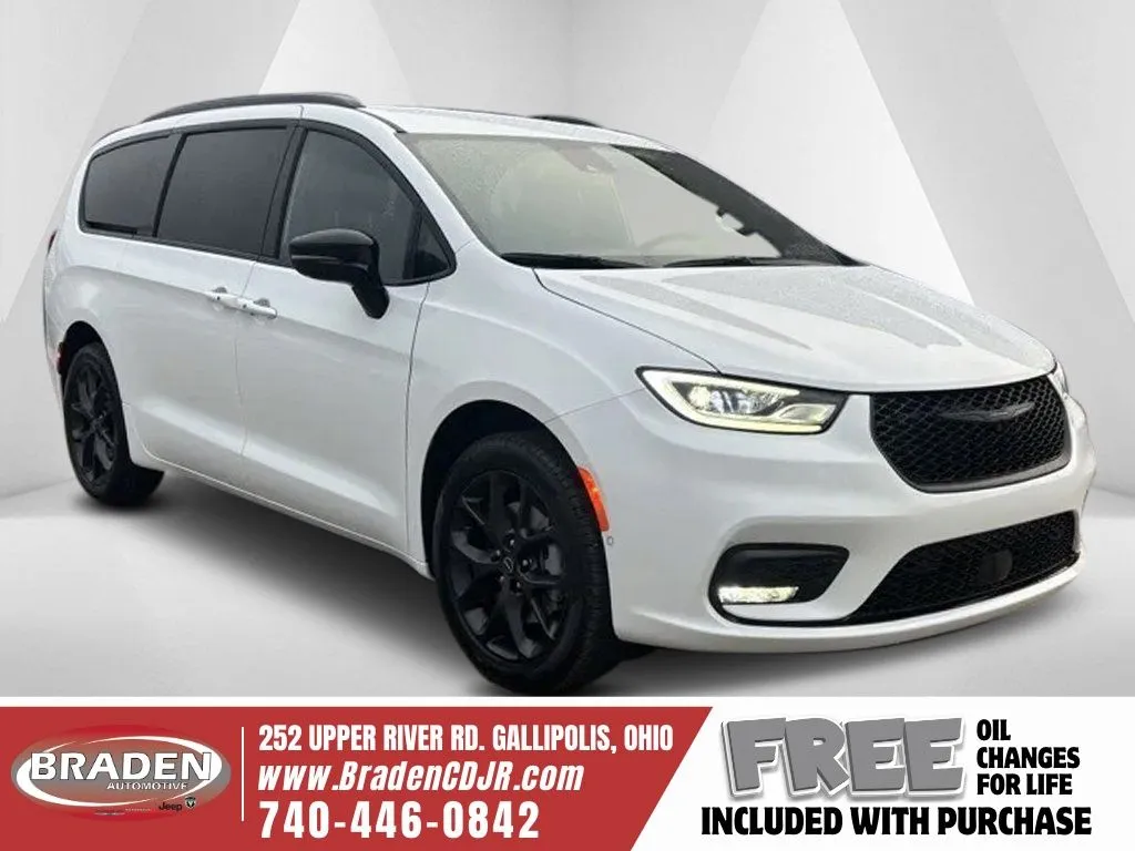 2026 Chrysler Pacifica Select for sale in Gallipolis, OH