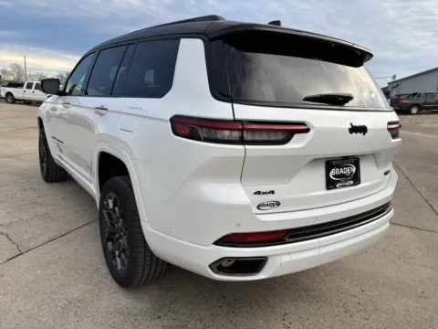 More photos of 2025 Jeep Grand Cherokee L Summit at Braden Chrysler Dodge Jeep Ram, OH