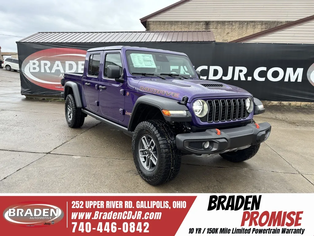 2026 Jeep Gladiator Mojave's photo