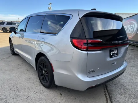 More photos of 2024 Chrysler Pacifica Touring L at Braden Chrysler Dodge Jeep Ram, OH