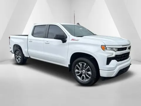 White 2023 Chevrolet Silverado 1500 RST for sale in Gallipolis, OH