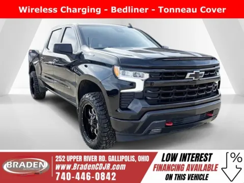 Black 2022 Chevrolet Silverado 1500 RST for sale in Gallipolis, OH