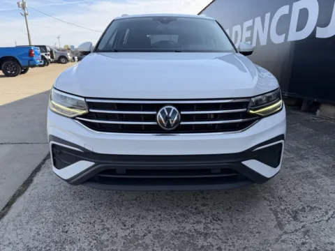 Photos of 2022 Volkswagen Tiguan 2.0T SE for sale in Gallipolis, OH at Braden Chrysler Dodge Jeep Ram