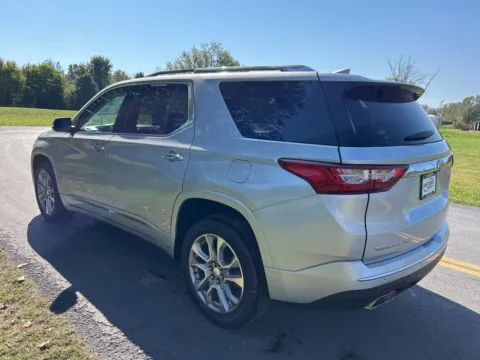 More photos of 2021 Chevrolet Traverse Premier at Braden Chrysler Dodge Jeep Ram, OH