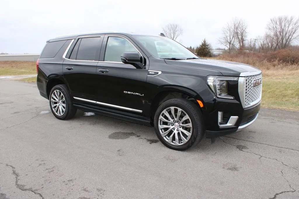 2021 GMC Yukon Denali's photo